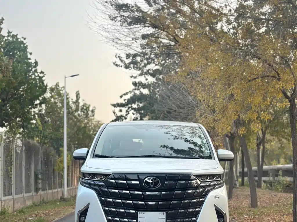 Toyota Alphard 2025 Model Hybrid 2.5L Premium Gold Edition 2026 - thumbnail 5