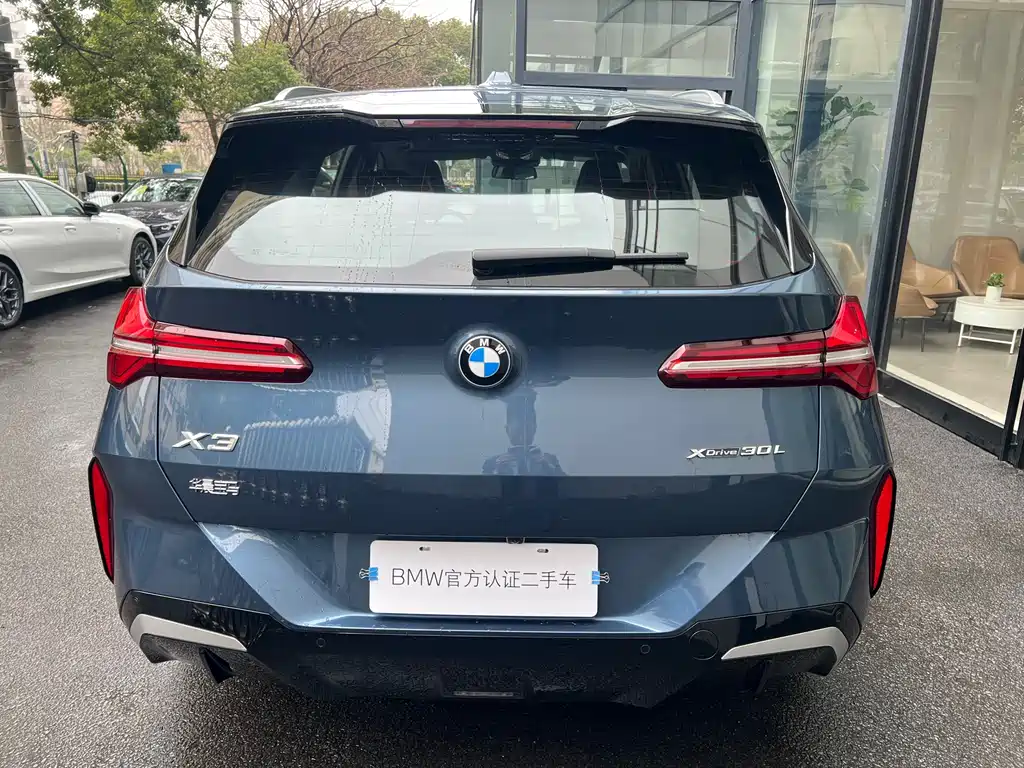 BMW BMW X3 2025 xDrive30L Premium M Sport Package 2025 - thumbnail 6