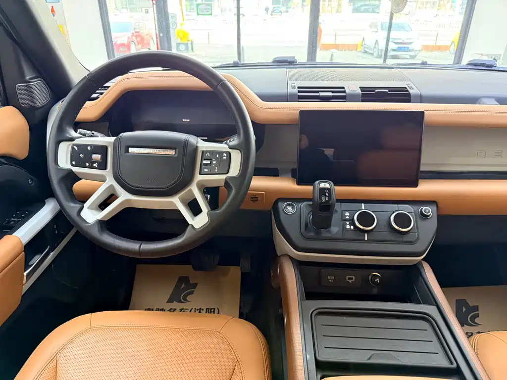 Land Rover Land Rover Defender 2024 90 3.0T P400 HSE 2024 - thumbnail 12