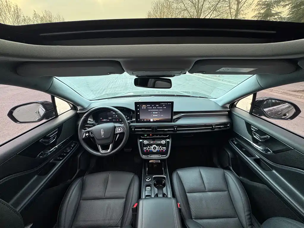 Lincoln Liberator 2022 2.0T Two-Wheel Drive Elegant Edition 2022 - thumbnail 5