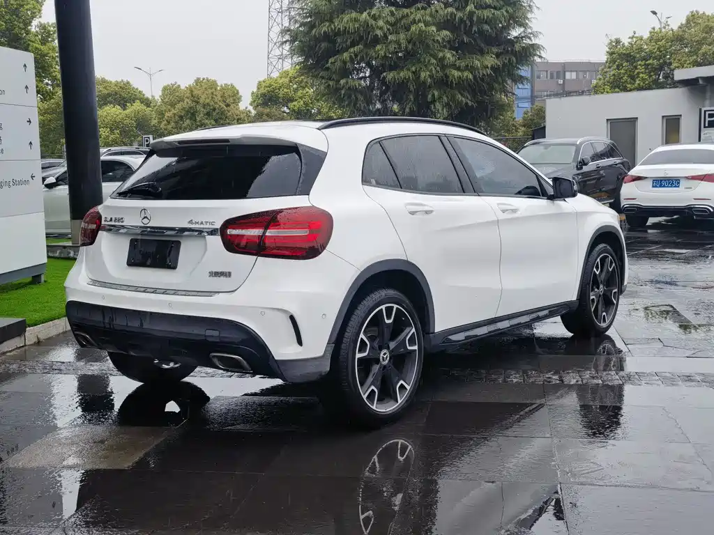 Mercedes-Benz Mercedes-Benz GLA 2018 GLA 220 4MATIC Sport 2018 - thumbnail 5