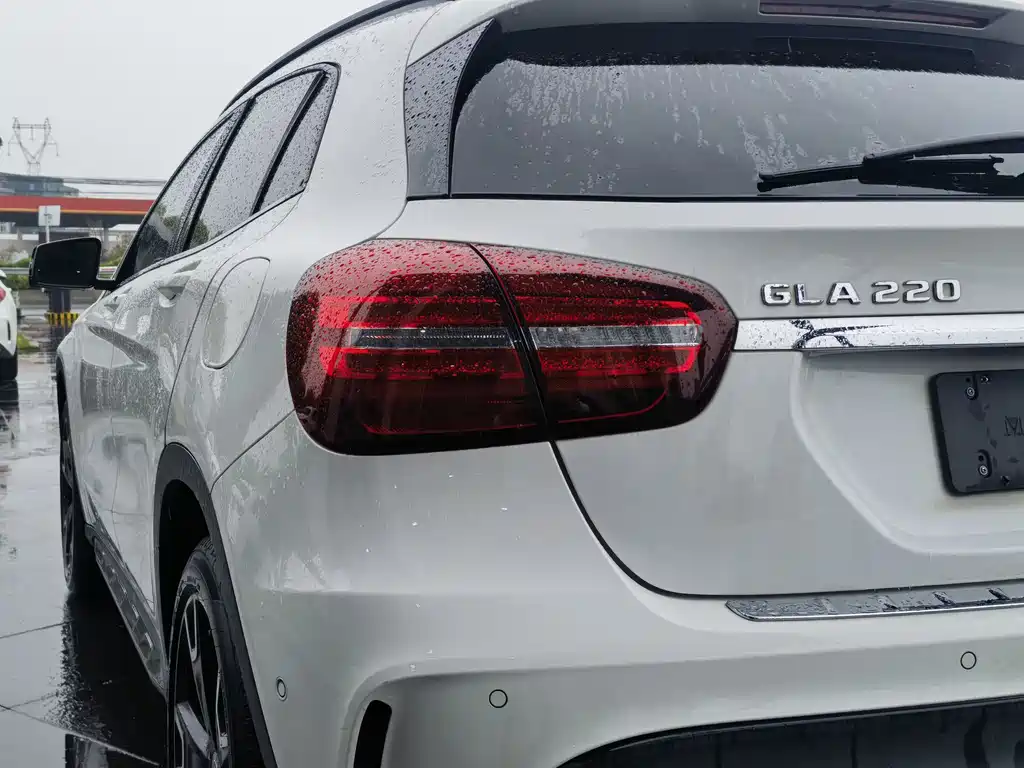 Mercedes-Benz Mercedes-Benz GLA 2018 GLA 220 4MATIC Sport 2018 - thumbnail 8