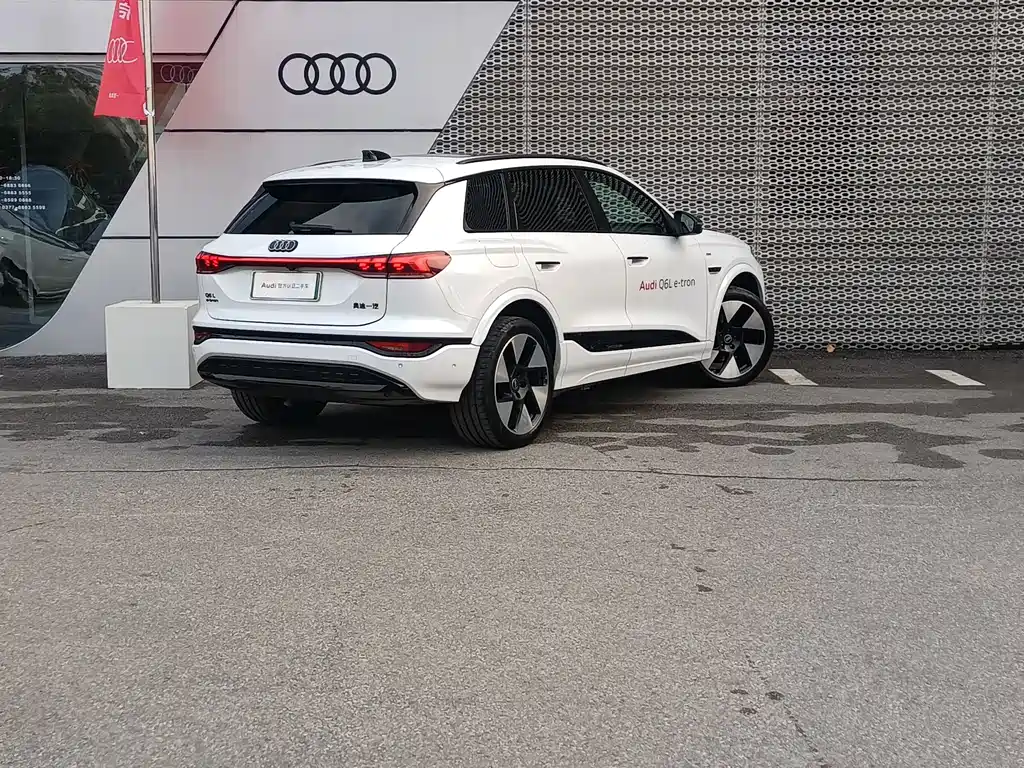 Audi Audi Q6L e-tron 2026 Launch Edition 2025 - thumbnail 11