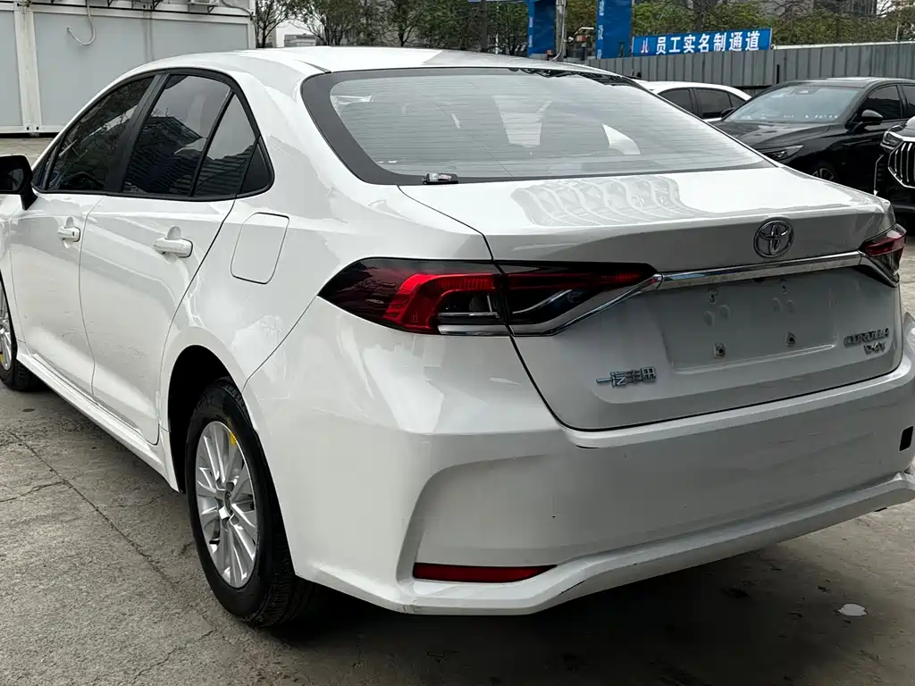 Toyota Corolla 2023 1.2T Pioneer Edition 2024 - thumbnail 9