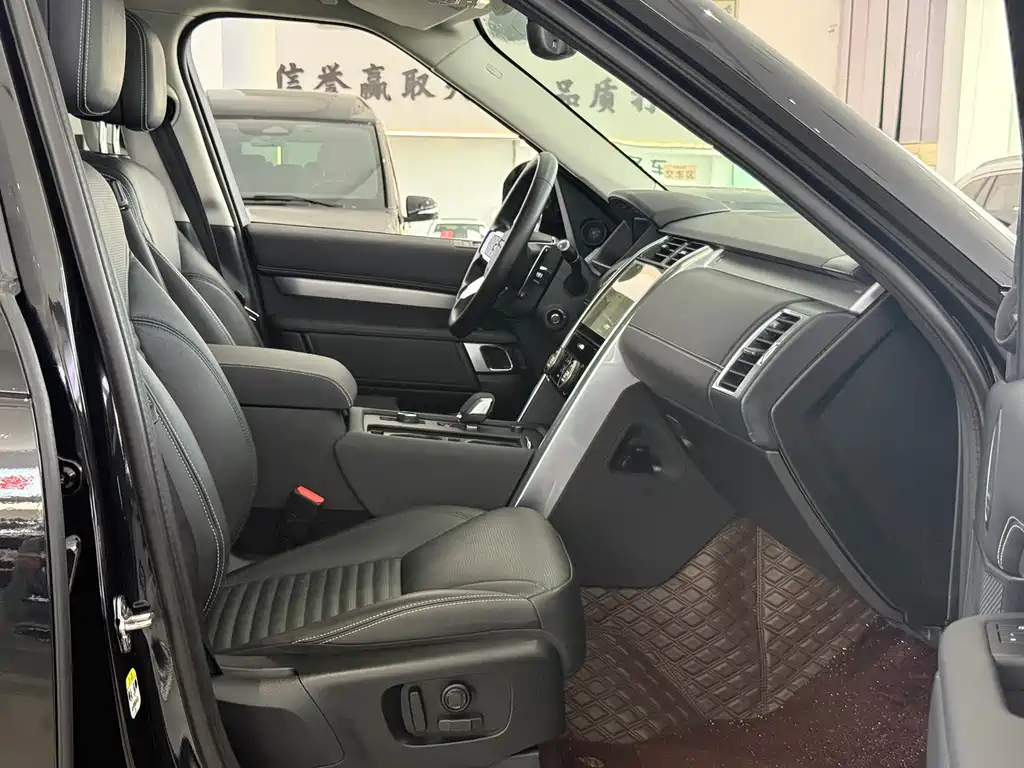 Land Rover Discovery 2021 360PS R-Dynamic SE 2022 - thumbnail 18