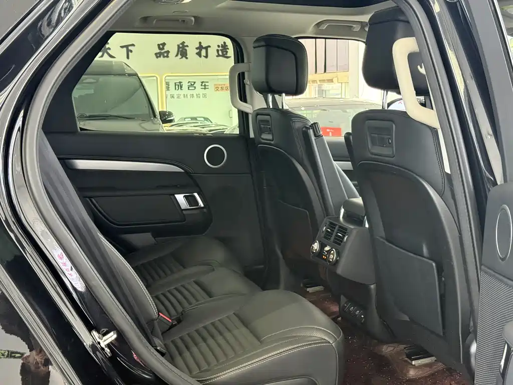 Land Rover Discovery 2021 360PS R-Dynamic SE 2022 - thumbnail 19