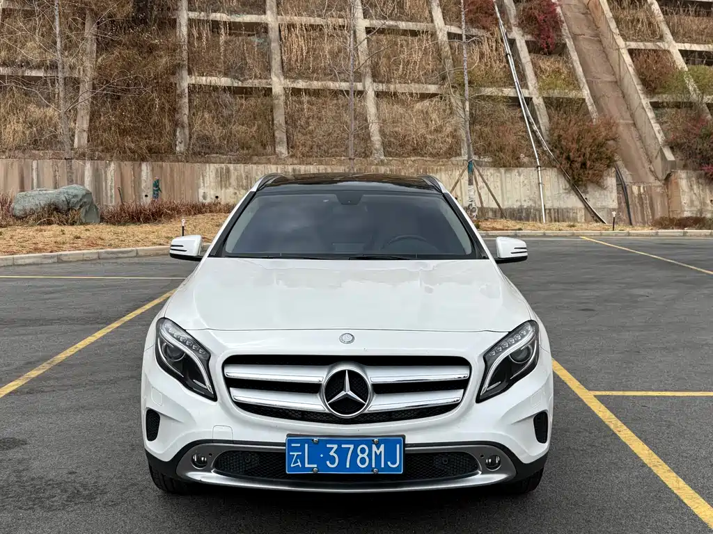 Mercedes-Benz Mercedes-Benz GLA 2016 GLA 200 Style 2016 - thumbnail 2