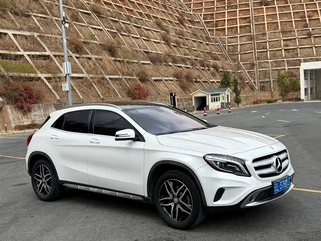 Mercedes-Benz Mercedes-Benz GLA 2016 GLA 200 Style 2016 - thumbnail 3