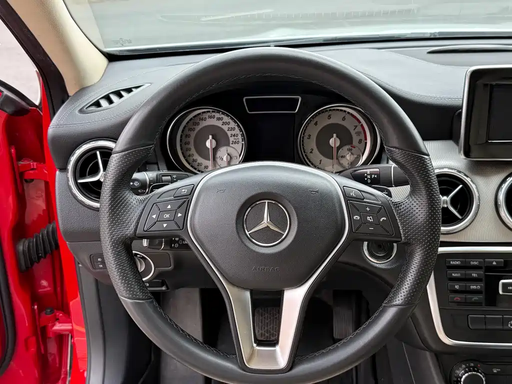 Mercedes-Benz Mercedes-Benz GLA 2016 GLA 200 Style 2016 - thumbnail 14