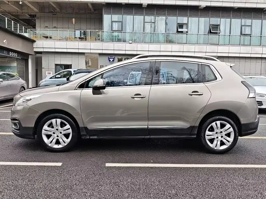 Peugeot Peugeot 3008 2016 1.6THP Automatic Classic Edition 2016 - thumbnail 8