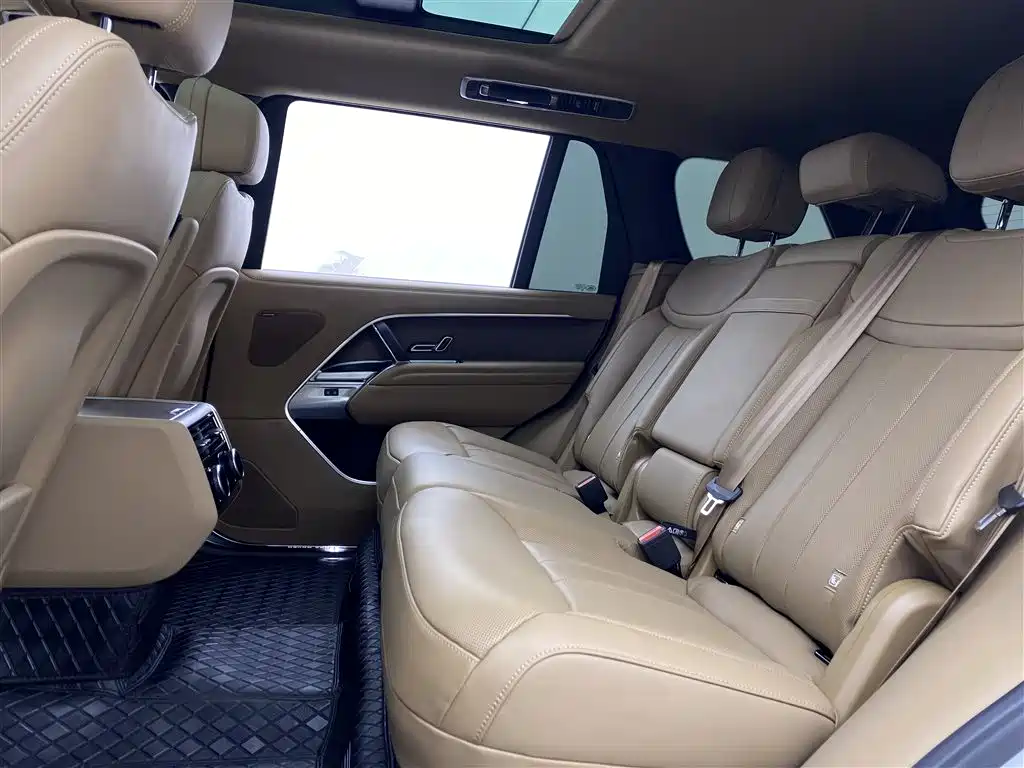 Land Rover Range Rover 2025 3.0 L6 400PS Autobiography Long Wheelbase 2025 - thumbnail 10