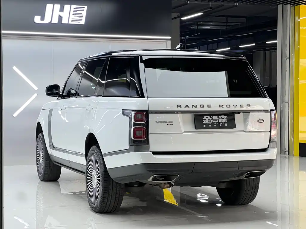 Land Rover Range Rover 2021 3.0 L6 Autobiography Long Wheelbase Classic Edition 2021 - thumbnail 6