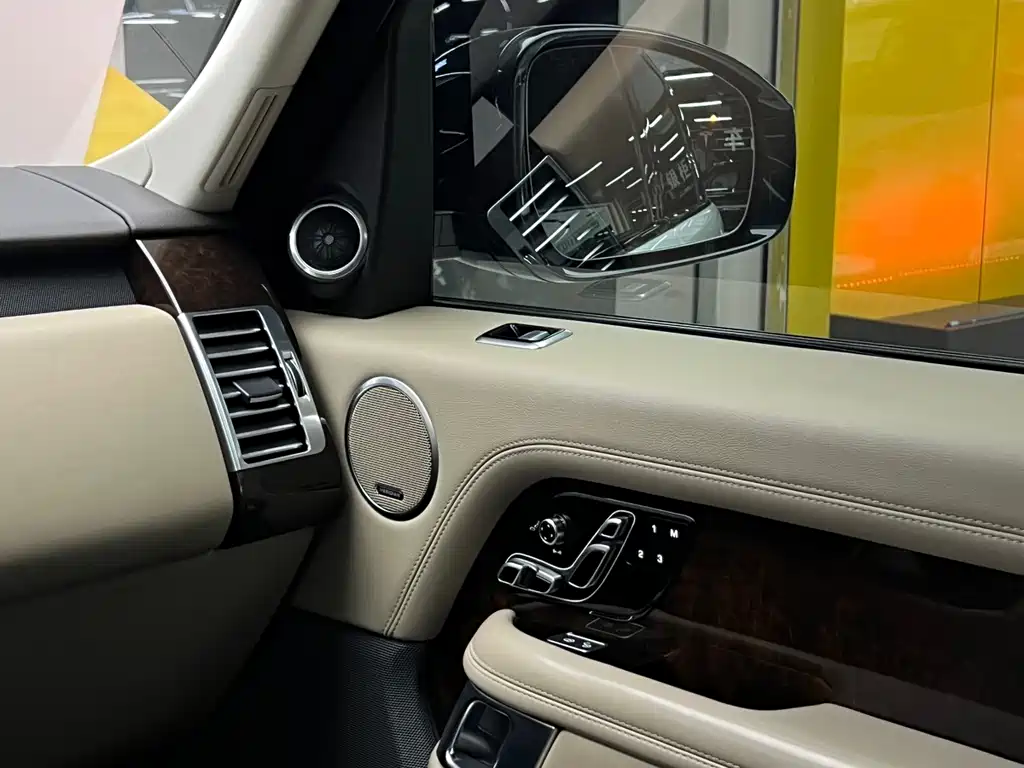 Land Rover Range Rover 2021 3.0 L6 Autobiography Long Wheelbase Classic Edition 2021 - thumbnail 20