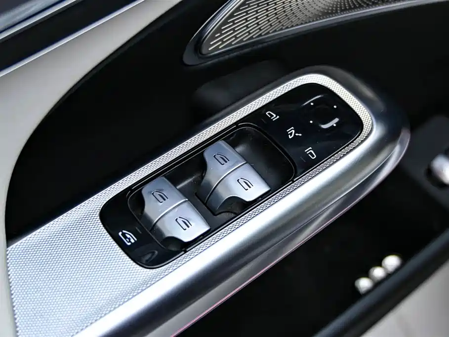 Mercedes-Benz Mercedes-Benz E-Class 2024 E 300 L Luxury Model 2024 - thumbnail 23