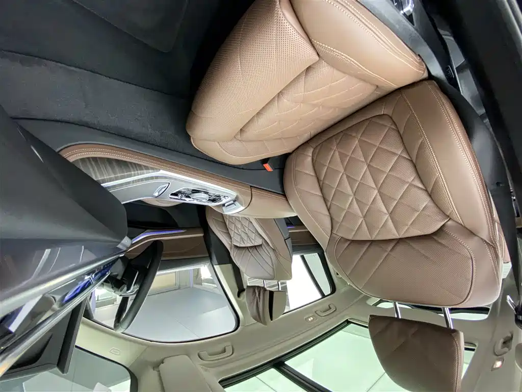 BMW BMW X7 xDrive40i Luxury Package 2025 - thumbnail 11