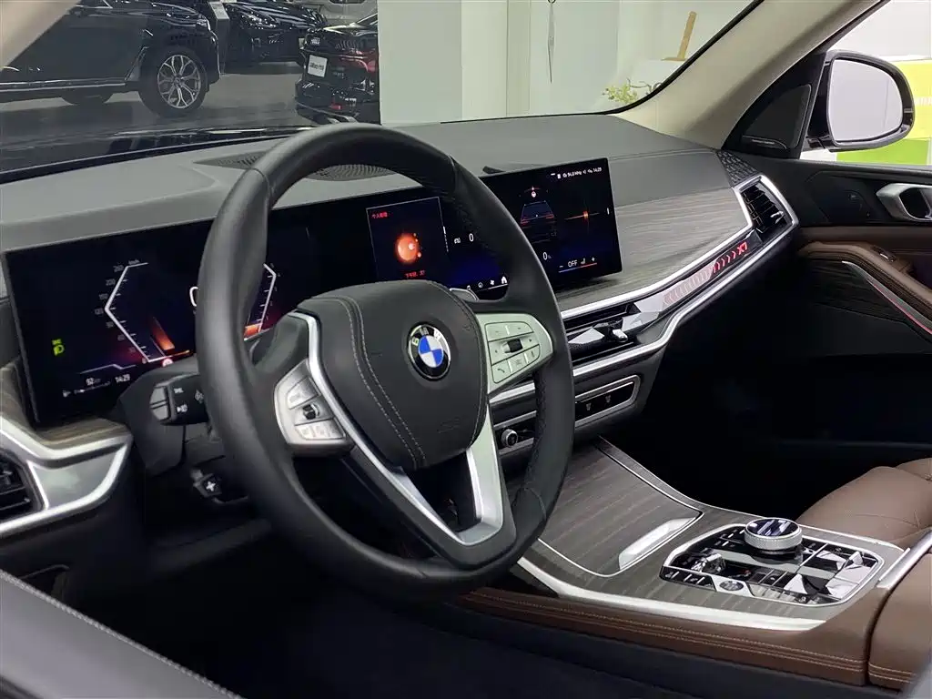 BMW BMW X7 xDrive40i Luxury Package 2025 - thumbnail 28