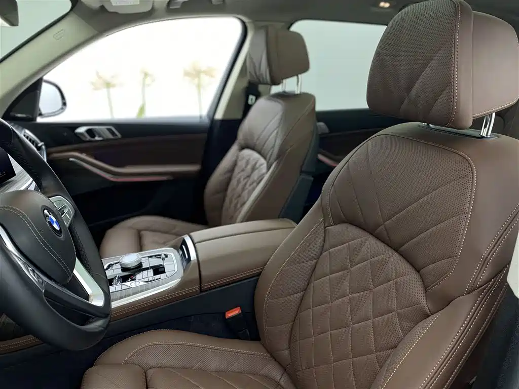 BMW BMW X7 xDrive40i Luxury Package 2025 - thumbnail 29