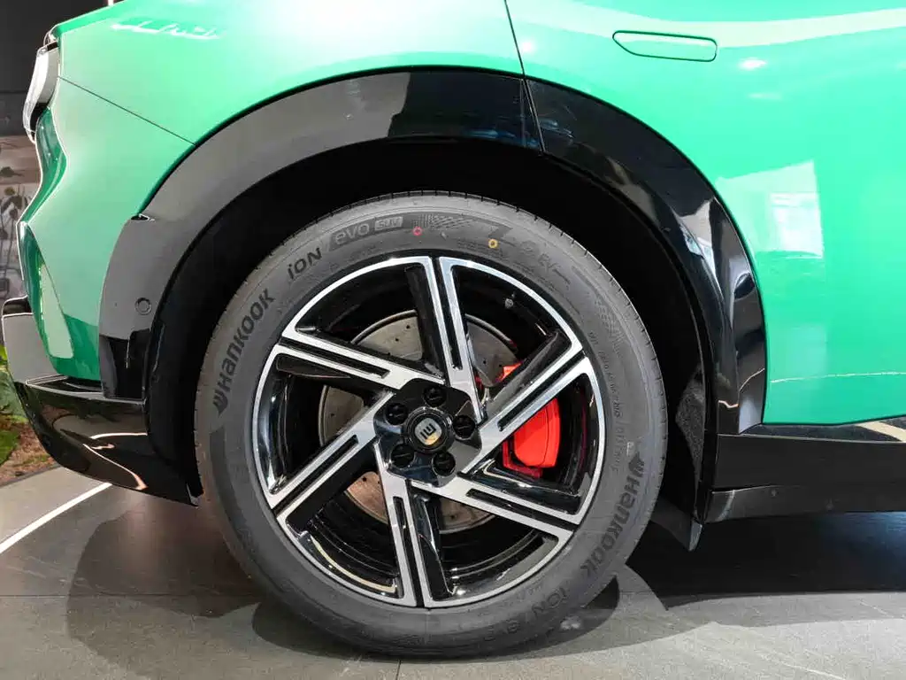 Xiaomi Automobile Xiaomi YU7 2025 Ultra-Long Range High-Performance AWD Max Edition 2025 - thumbnail 8