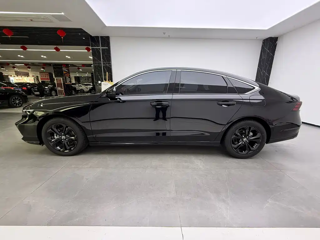 Honda Honda Accord 2025 Sport Series 260TURBO Luxury Edition 2025 - thumbnail 5