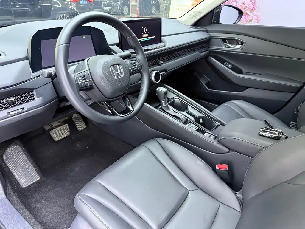 Honda Honda Accord 2025 Sport Series 260TURBO Luxury Edition 2025 - thumbnail 12