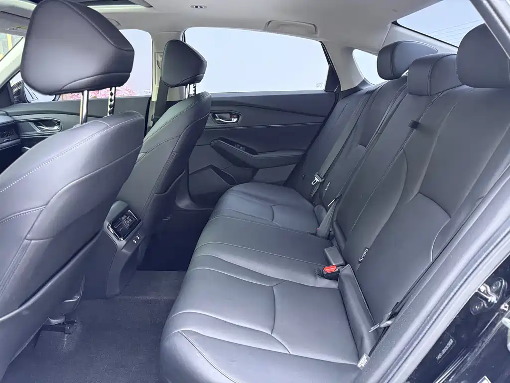 Honda Honda Accord 2025 Sport Series 260TURBO Luxury Edition 2025 - thumbnail 13