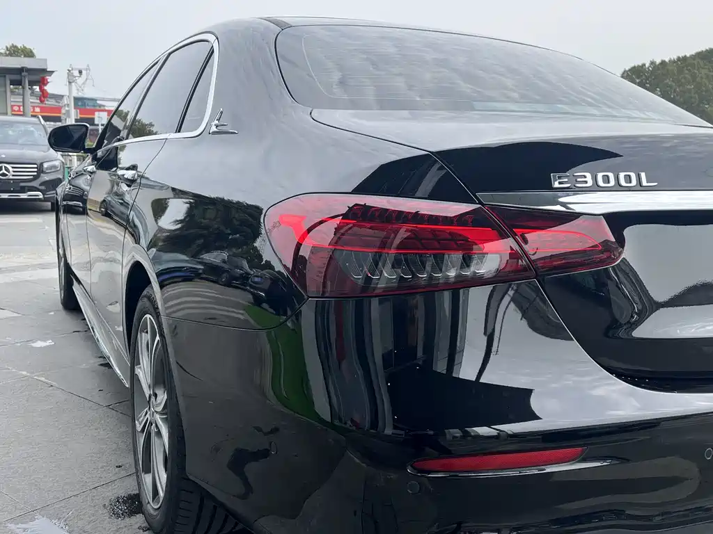 Mercedes-Benz Mercedes-Benz E-Class 2023 E 300 L Sport Luxury 2022 - thumbnail 8