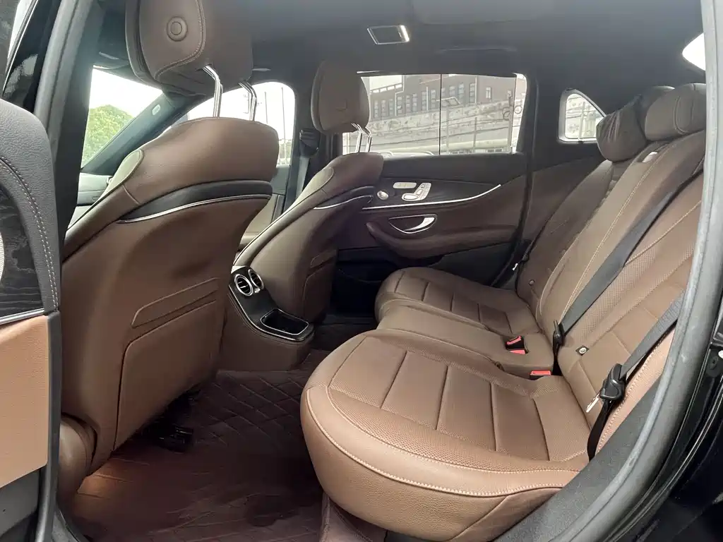 Mercedes-Benz Mercedes-Benz E-Class 2023 E 300 L Sport Luxury 2022 - thumbnail 13
