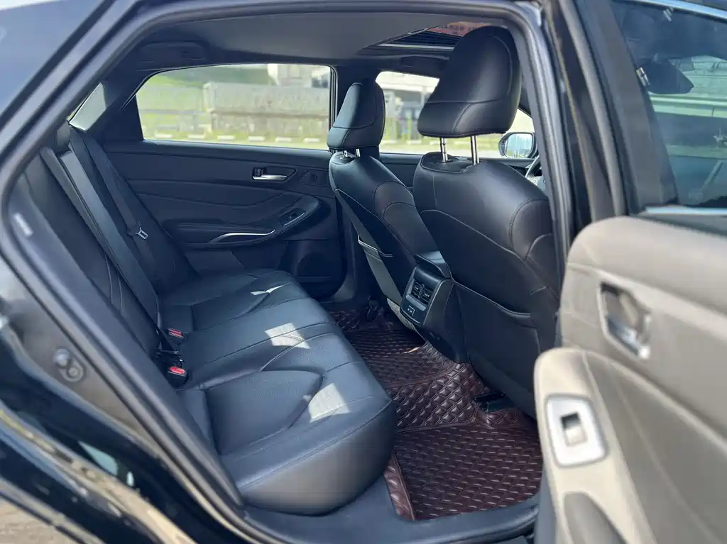 Toyota Toyota Avalon 2023 2.5L Luxury Edition 2024 - thumbnail 12
