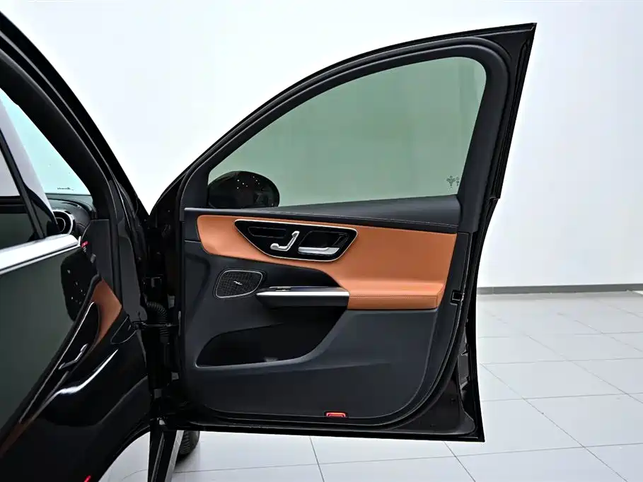 Mercedes-Benz Mercedes-Benz GLC 2025 Model Year Facelift GLC 260 L 4MATIC Dynamic 2025 - thumbnail 21