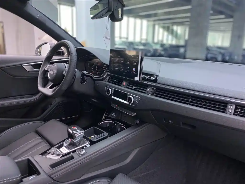 Audi Audi A4L 2024 40 TFSI Premium Dynamic Starlight Edition 2024 - thumbnail 10