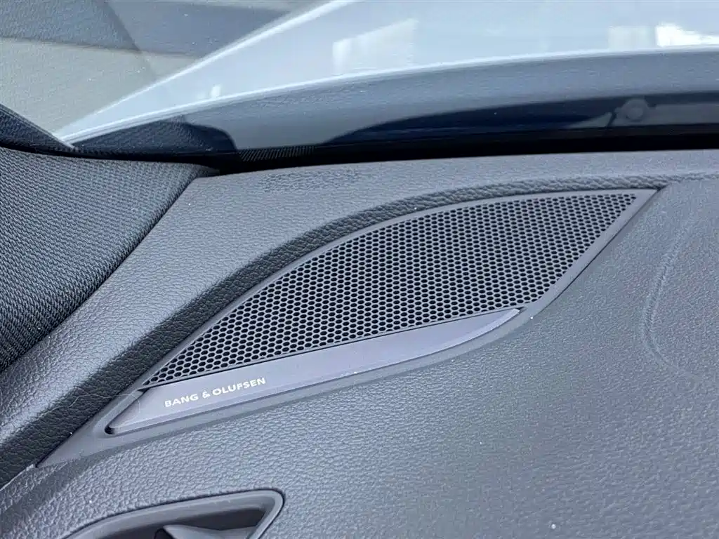 Audi Audi A4L 2024 40 TFSI Premium Dynamic Starlight Edition 2024 - thumbnail 25