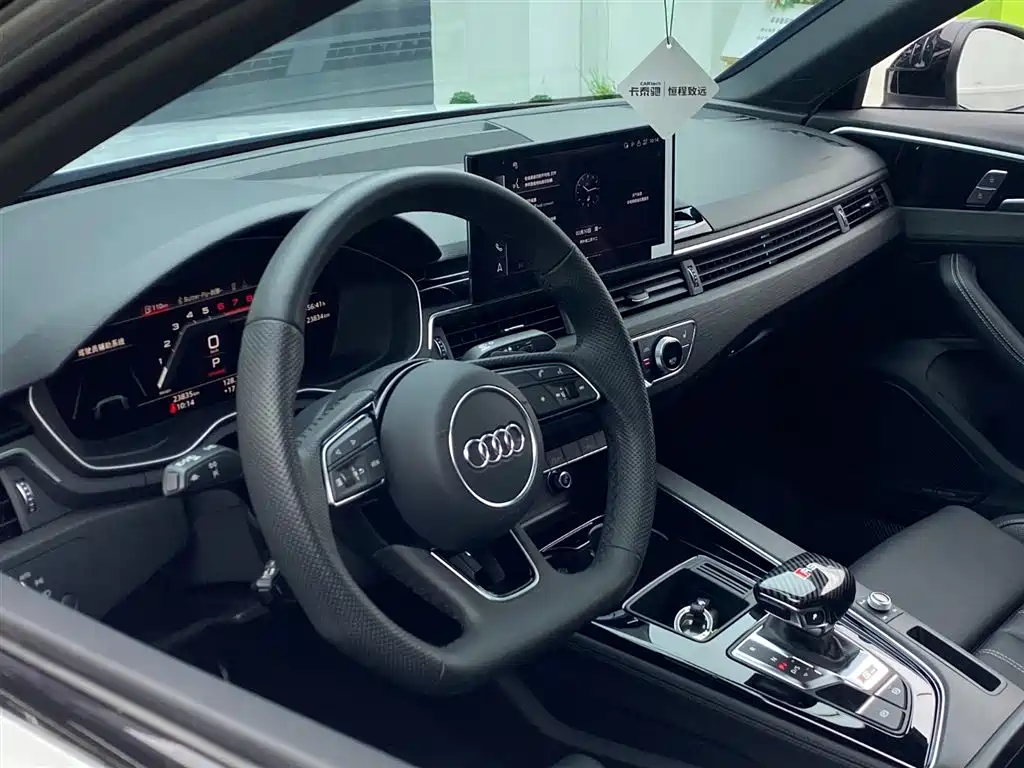 Audi Audi A4L 2024 40 TFSI Premium Dynamic Starlight Edition 2024 - thumbnail 28