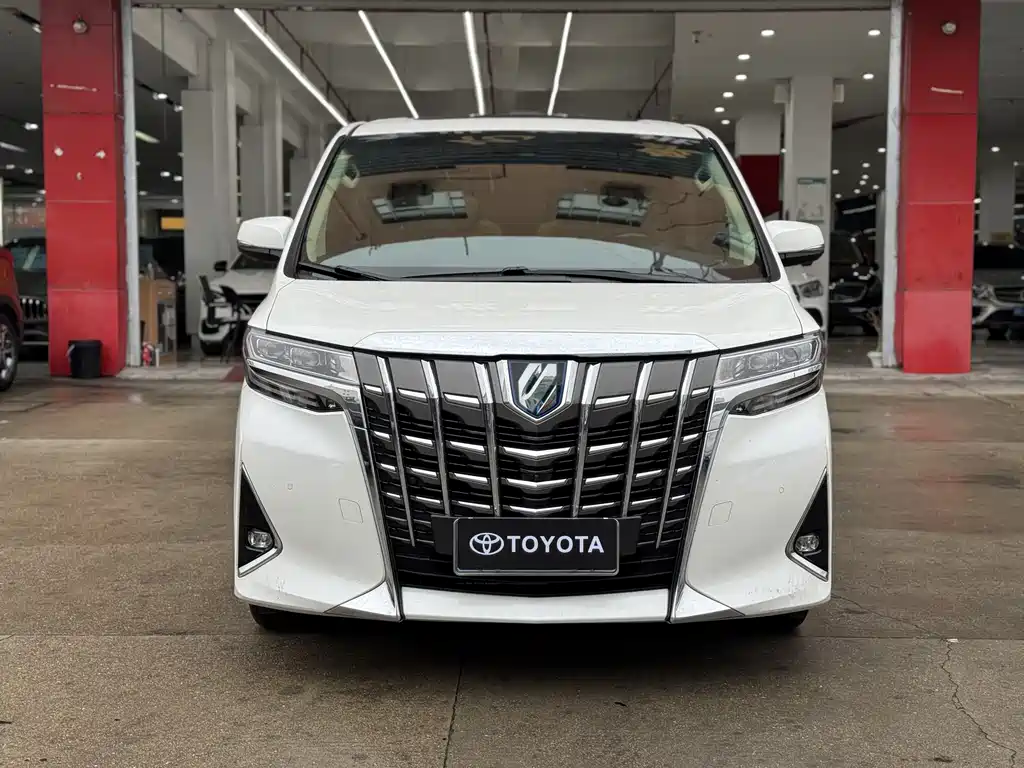Toyota Alphard 2021 Model Hybrid 2.5L Executive Version 2021 - thumbnail 2