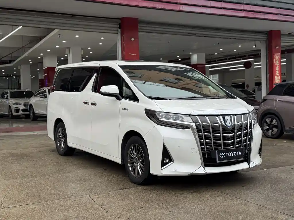 Toyota Alphard 2021 Model Hybrid 2.5L Executive Version 2021 - thumbnail 3