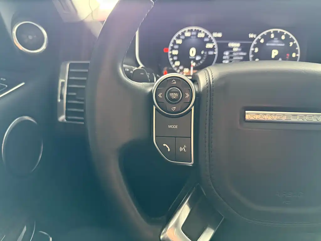 Land Rover Range Rover 2017 3.0 SC V6 Vogue 2018 - thumbnail 7