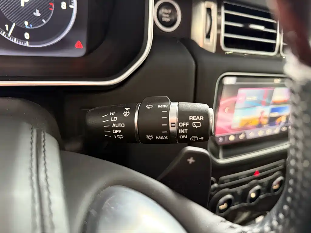 Land Rover Range Rover 2017 3.0 SC V6 Vogue 2018 - thumbnail 11