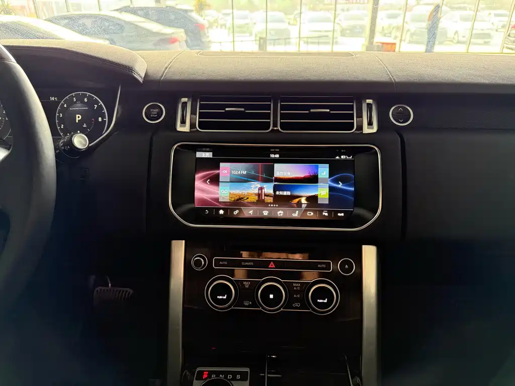 Land Rover Range Rover 2017 3.0 SC V6 Vogue 2018 - thumbnail 13