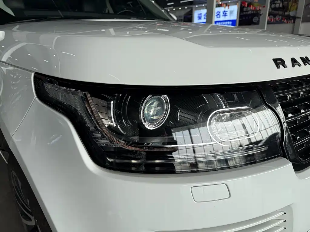 Land Rover Range Rover 2017 3.0 SC V6 Vogue 2018 - thumbnail 26