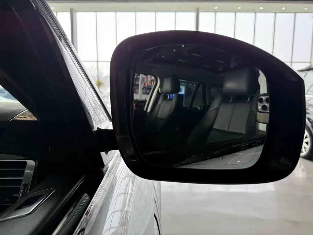 Land Rover Range Rover 2017 3.0 SC V6 Vogue 2018 - thumbnail 27