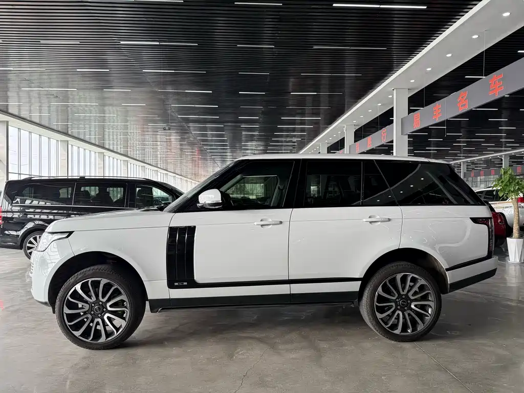 Land Rover Range Rover 2017 3.0 SC V6 Vogue 2018 - thumbnail 30