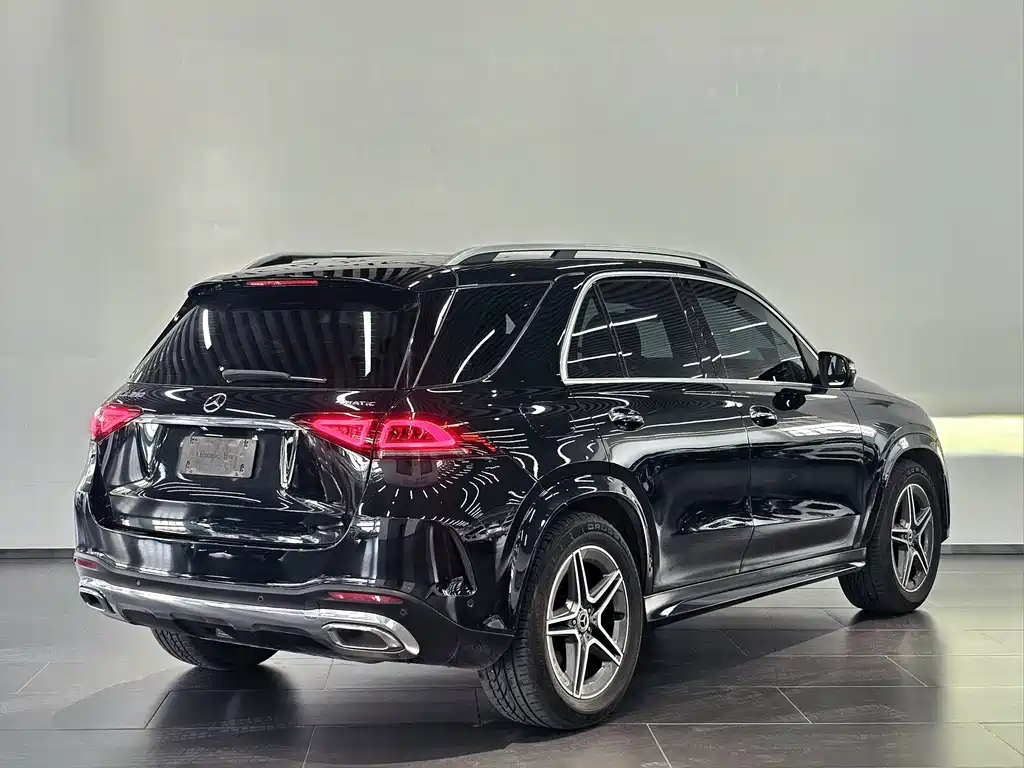 Mercedes-Benz Mercedes-Benz GLE 2020 GLE 350 4MATIC Luxury Model 2019 - thumbnail 3