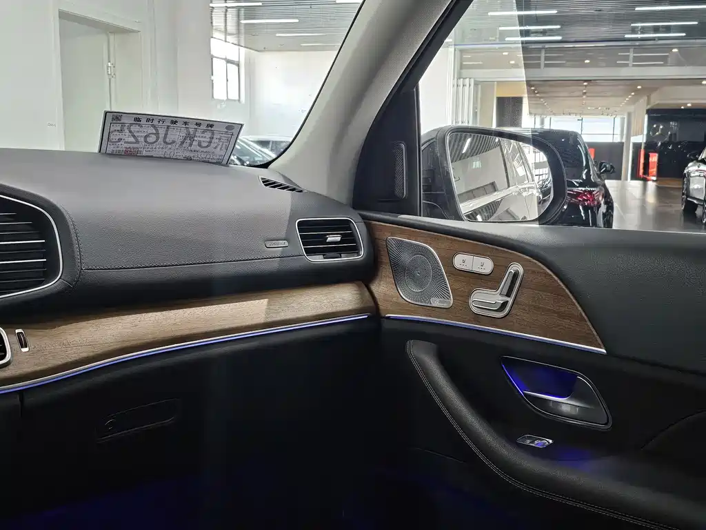 Mercedes-Benz Mercedes-Benz GLE 2020 GLE 350 4MATIC Luxury Model 2019 - thumbnail 7