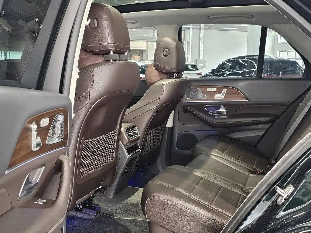 Mercedes-Benz Mercedes-Benz GLE 2020 GLE 350 4MATIC Luxury Model 2019 - thumbnail 9