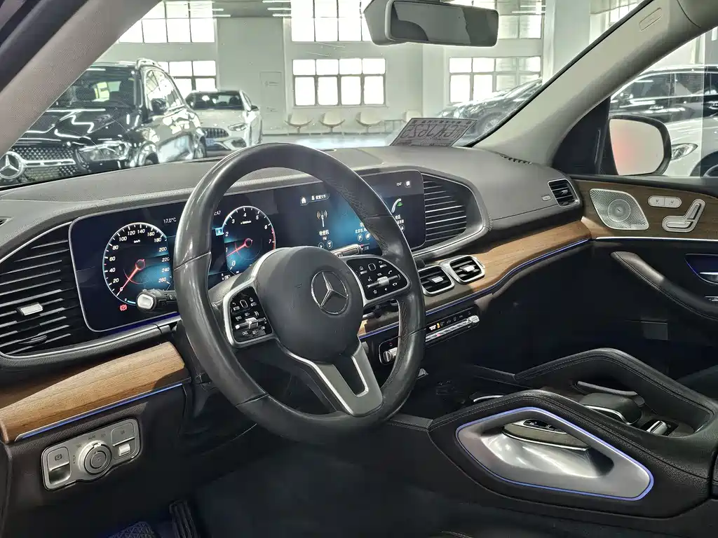 Mercedes-Benz Mercedes-Benz GLE 2020 GLE 350 4MATIC Luxury Model 2019 - thumbnail 14