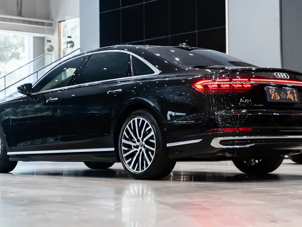 Audi Audi A8 2024 A8L 55 TFSI quattro Premium 2023 - thumbnail 5