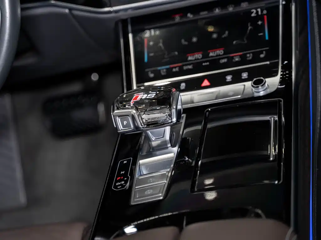 Audi Audi A8 2024 A8L 55 TFSI quattro Premium 2023 - thumbnail 16