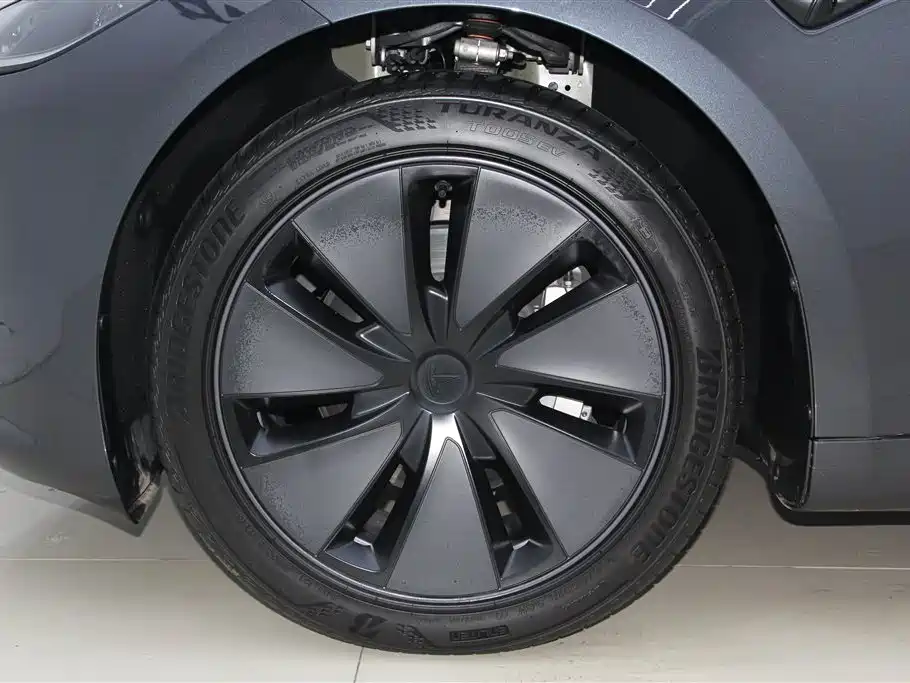 Tesla Model 3 2025 Rear-Wheel Drive 2025 - thumbnail 11