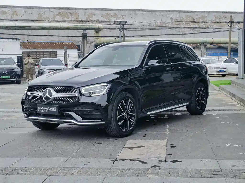 Mercedes-Benz Mercedes-Benz GLC 2021 GLC 260 L 4MATIC Luxury Edition 2021
