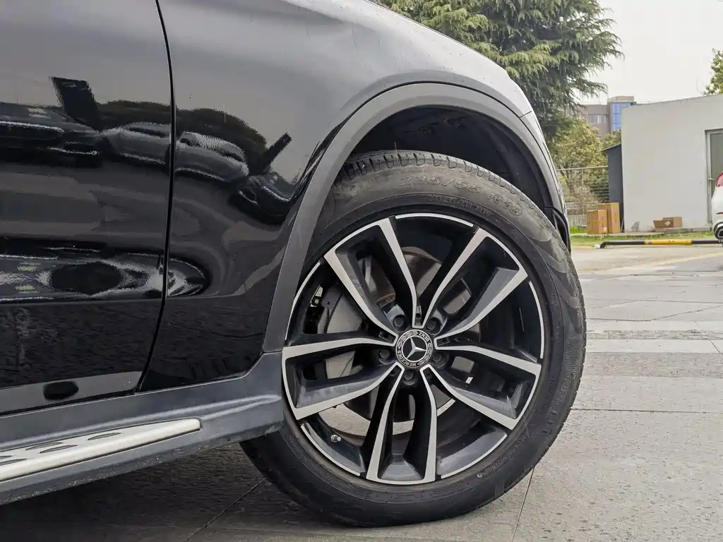 Mercedes-Benz Mercedes-Benz GLC 2021 GLC 260 L 4MATIC Luxury Edition 2021 - thumbnail 10