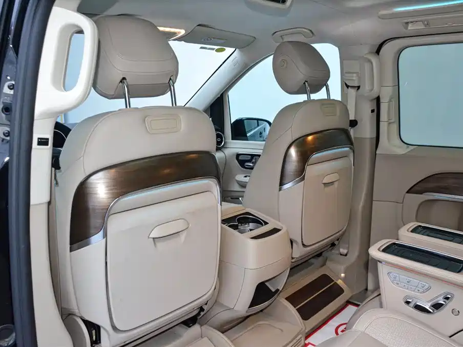 Mercedes-Benz Mercedes-Benz V-Class 2022 V 260 L Long Wheelbase Luxury Edition 2023 - thumbnail 11